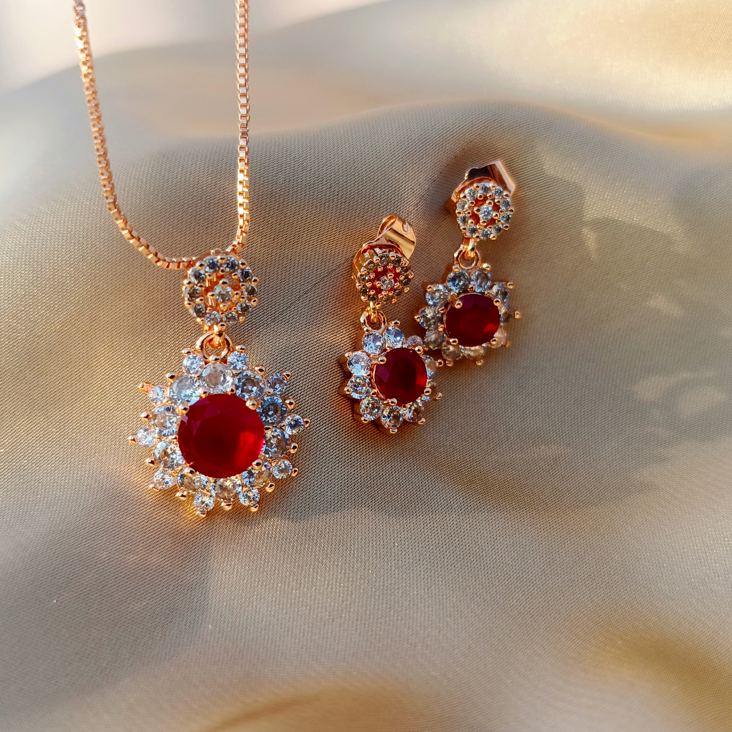 Floral Red Stone Pendant Set